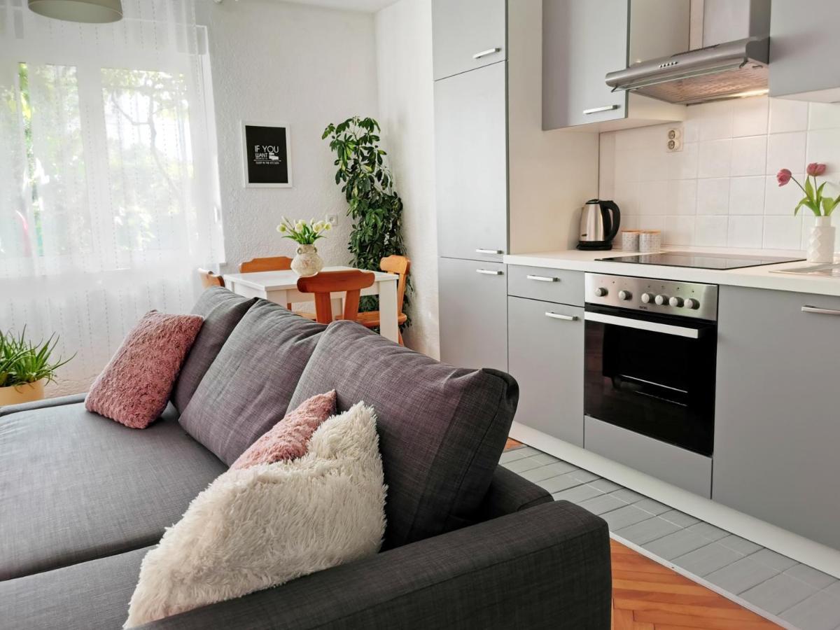 Sealine Apartment Подстрана Екстериор снимка
