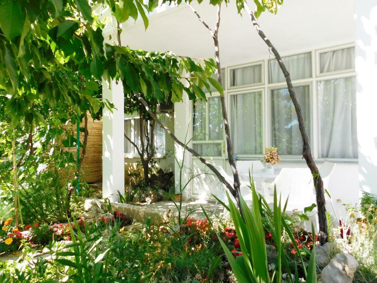 Sealine Apartment Подстрана Екстериор снимка